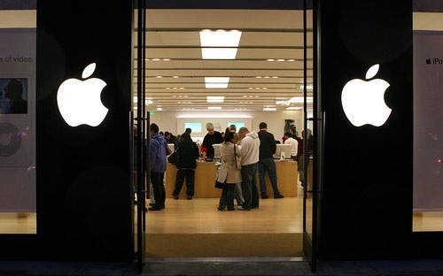 Tiền của Apple được ví với GDP Việt Nam - 1 Tiền của Apple được ví với GDP Việt Nam