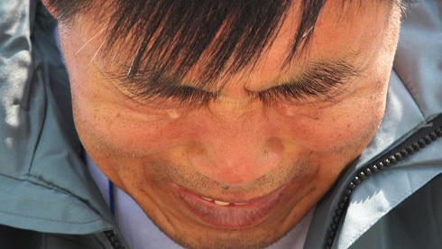 Sự đau đớn tột cùng của những người thân nạn nhân đi trên phà Sewol