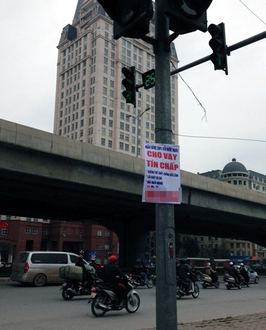 Tín dụng đen đội lốt ngân hàng ra ngã tư chào vay - 4 Loại hình tín dụng đen này còn ưu tiên đối tượng vay có thu nhập cao, ưu đãi giáo viên, cán bộ y tế