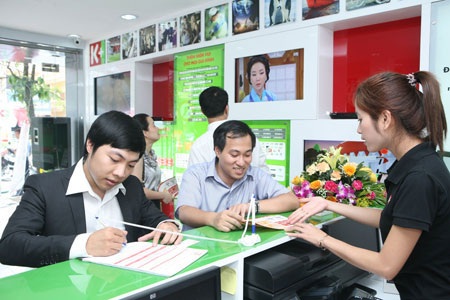 K+ đối phó với truyền hình giá rẻ - 1 Có thể thấy rằng, việc K+ giảm giá không phải là nhằm cạnh tranh với Viettel bởi 3 lý do.