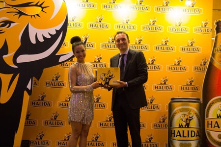 Halida đã quay trở lại và mãnh mẽ hơn bao giờ hết - 1 Halida đã quay trở lại và mãnh mẽ hơn bao giờ hết