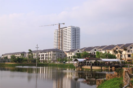 Cuộc chạy đua lãi suất, “người mua bất động sản” hưởng lợi