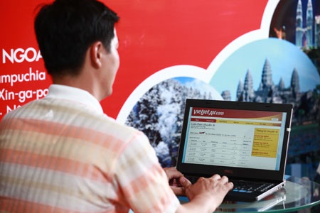 VietJet Air tăng chuyến/chỗ trong mùa cao điểm du lịch hè 2014 - 2 Hành khách nên mua vé tại các kênh bán uy tín