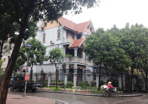 Mỗi căn nhà giá lên tới vài chục tỷ đồng