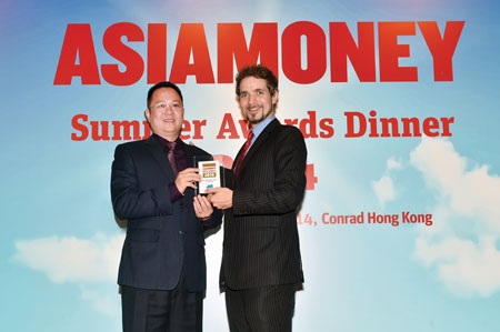 Trao tặng danh hiệu “Best Domestic Bank in Vietnam 2014” cho ngân hàng MB - 1 Trao tặng danh hiệu “Best Domestic Bank in Vietnam 2014” cho ngân hàng MB