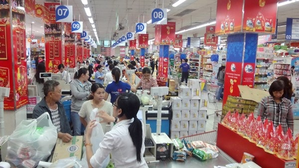 Thị trường bán lẻ: Doanh nghiệp nội chật vật chống đỡ - 1 Thị trường bán lẻ: Doanh nghiệp nội chật vật chống đỡ