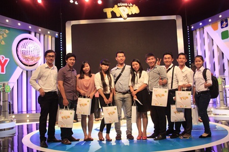 Gameshow mới thú vị Cùng là tỷ phú - 3 Cùng là tỷ phú thu hút nhiều đối tượng khán giả.