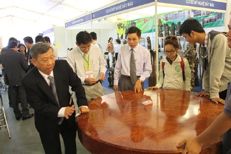 VIFA HOME 2014: Cơ hội cho doanh nghiệp Việt “chiếm lĩnh” lợi thế sân nhà