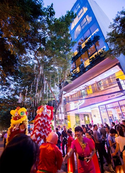 Khai trương nhà hàng Sỹ Phú 65 Hàm Long - 6 Hệ thống nhà hàng Sỹ Phú