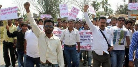 Biểu tình phản đối vụ hành hình nghi can Khan