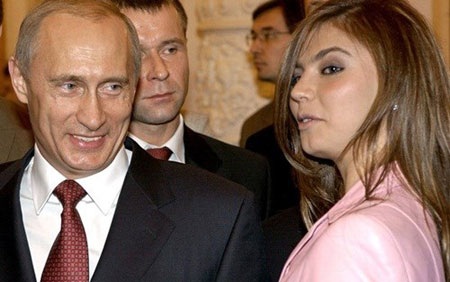 Phương Tây bôi nhọ Putin như thế nào? - 1 Báo chí phương Tây nói ông Putin (trái) đã có con với người tình Kabaieva