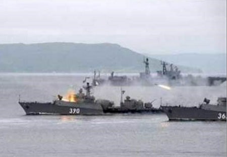 Nga trêu ngươi NATO trên Biển Đen - 1 Tầu chiến của Nga (Ảnh: theo Vietnam +)