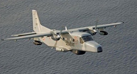 Máy bay hải quân Ấn Độ lao xuống biển, hai người mất tích - 1 Chiếc Dornier của hải quân Ấn Độ (Nguồn: India Express)