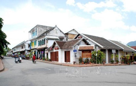 Tin tưởng vào tương lai đất nước "Triệu Voi" - 1 Một góc phố tại Cố đô Luang Prabang (Ảnh: Phạm Kiên – Phóng viên TTXVN tại Lào)