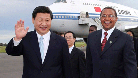 Kỳ 2: Chính phủ Tanzania ăn hối lộ, cấu kết với tội phạm có tổ chức TQ - 2 Chủ tịch TQ Tập Cận Bình được Tổng thống Kikwete đón tận chân cầu thang chuyên cơ