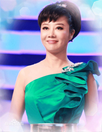 Những người đẹp từng “qua tay” Chu Vĩnh Khang - 4 Nữ MC xinh đẹp Diệp Nghênh Xuân