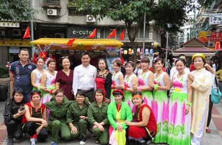 Lao động Việt tích cực hoạt động văn hóa ở Ma Cao - 1 Lao động Việt tích cực hoạt động văn hóa ở Ma Cao