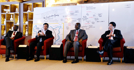 Phó Thủ tướng Phạm Bình Minh tham dự WEF 2015 - 1 Phó Thủ tướng Phạm Bình Minh (