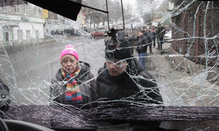 Kiev “trừng phạt” cư dân Donetsk bằng “luật mới“ - 1 Cuộc sống của cư dân ở khu vực do quân ly khai kiểm soát bị thiếu thốn trầm trọng