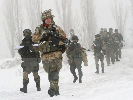 Kiev né tránh cuộc đàm phán của Nhóm tiếp xúc về Ukraine - 1 Kiev né tránh cuộc đàm phán của Nhóm tiếp xúc về Ukraine