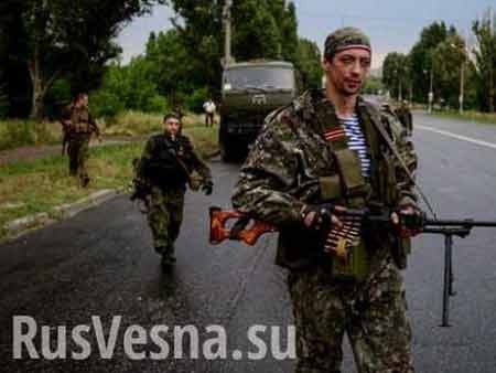 Ukraine: Quân đội của LPR tiến vào thành phố Debaltsevo - 1 Quân đội LPR (Nguồn: robinwestenra)