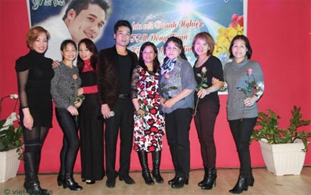 Nam ca sĩ chia sẻ, trong tương lai, anh chắc chắn sẽ trở lại Berlin trình diễn