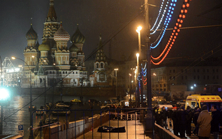 Vụ ám sát cựu Phó thủ tướng Nga Nemtsov: Ai thiệt, ai lợi? - 1 Hiện trường vụ ám sát chính trị gia đối lập Nemtsov