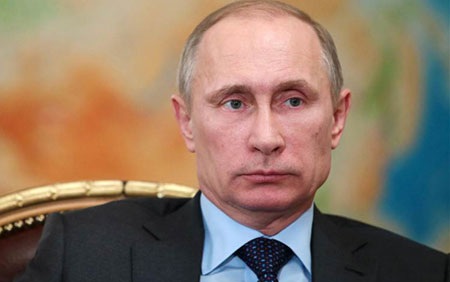 Bản lĩnh của Tổng thống Putin giữa vòng vây chính trị, kinh tế - 2 Tổng thống Nga Putin đang bị phương Tây chĩa mũi dùi