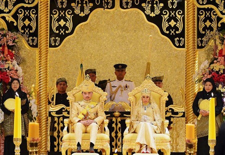 Đám cưới vàng của hoàng gia Brunei - 4 Đám cưới vàng của hoàng gia Brunei