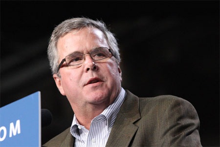 Chân dung đối thủ đáng gờm của bà Hillary - 1 Ông Jeb Bush