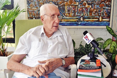 “Đổi mới là con đường xây dựng Việt Nam to đẹp hơn” - 1 Ông Julio García Oliveras