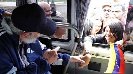 Lãnh tụ Cuba tái xuất hiện "tràn đầy sinh lực" - 1 Cựu Chủ tịch Cuba Fidel Castro