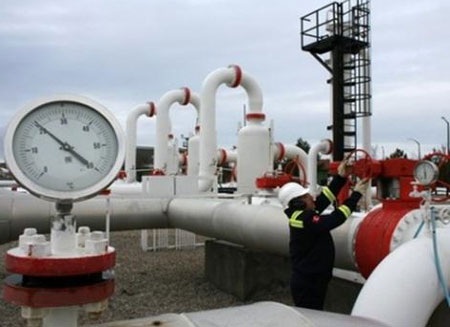 Nga dùng năng lượng giúp EU rời con thuyền đắm Ukraine - 2 Ukraine sẽ tiếp tục phải mua khí đốt của Nga mà không phải từ EU