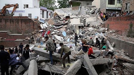 Động đất Nepal, hơn 2.300 người chết: Du khách Việt tại tâm chấn kể chuyện