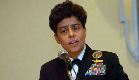 Tranh chấp lãnh thổ tại Biển Đông và biển Hoa Đông: Áp đặt luật chơi - 2 Đô đốc Michelle Howard, Phó Tham mưu trưởng Hải quân Mỹ