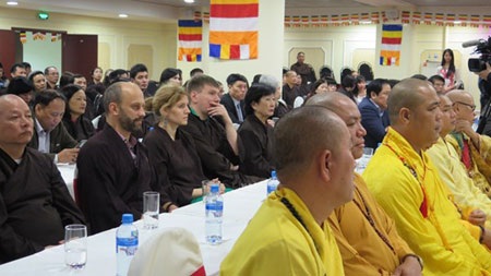 Những người bạn Nga cùng tham gia Đại lễ cầu siêu