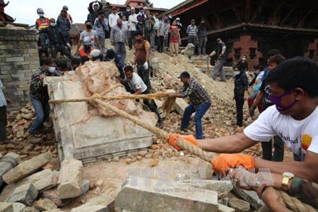 Nepal lại xảy ra động đất ở khu vực miền Trung - 1 Nepal lại xảy ra động đất ở khu vực miền Trung