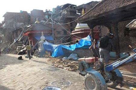 Nepal nhọc nhằn gượng dậy từ đổ nát - 2 Theo