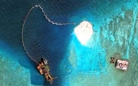 Trung Quốc đang tìm cách xua khéo Mỹ khỏi Biển Đông? - 2 Sự bằng mặt mà không bằng lòng của ông Phạm Trường Long (