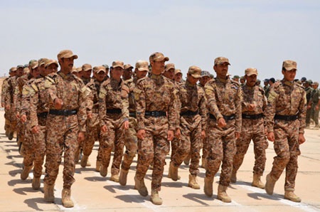 Thay phương án quân sự chống IS - 1 Lực lượng tình nguyện Iraq tham gia chiến dịch chống IS. (Ảnh: