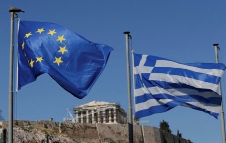 Tình hình kinh tế và chính trị của Hy Lạp sau khi được EU cứu vớt - lá cờ Hy Lạp mang lại hy vọng cho dân tộc Hy Lạp. Sự ổn định và phát triển sẽ được thể hiện qua lá cờ của quốc gia này. Hãy xem hình ảnh lá cờ và cùng tìm hiểu về sự phục hồi kinh tế, chính trị của Hy Lạp.