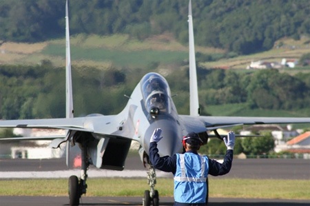 Cách Nga chơi với Ấn Độ và Pakistan