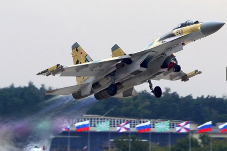 Cách Nga chơi với Ấn Độ và Pakistan