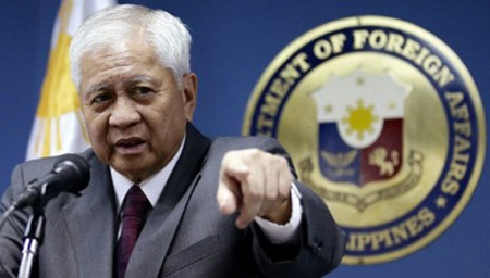 Tòa quốc tế xem xét vụ Philippines kiện "đường lưỡi bò" - 1 Bộ trưởng Ngoại giao Philippines Albert del Rosario sẽ dẫn đầu phái đoàn tham dự vụ kiện. (Ảnh: