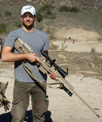 “Quỷ dữ Ramadi” - 2 Kyle bị phiến quân Iraq gọi là “quỷ dữ Ramadi.