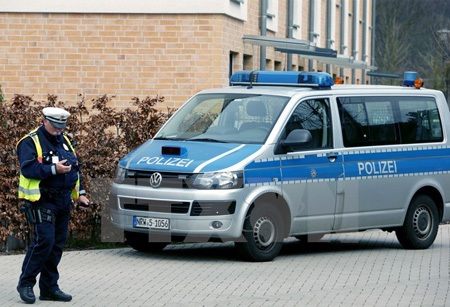 Lực lượng đặc nhiệm Đức bắt giữ 8 nghi can mafia Italy - 1 Cảnh sát Đức. (Nguồn: