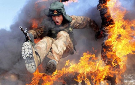 Lính biên phòng Trung Quốc trên thao trường. (Ảnh: