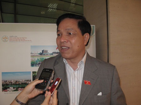 “Chưa có ngân hàng nào bị phá sản theo đúng nghĩa” - 1 Ông Phan Văn Quý, Ủy viên Ủy ban Pháp luật của Quốc hội.