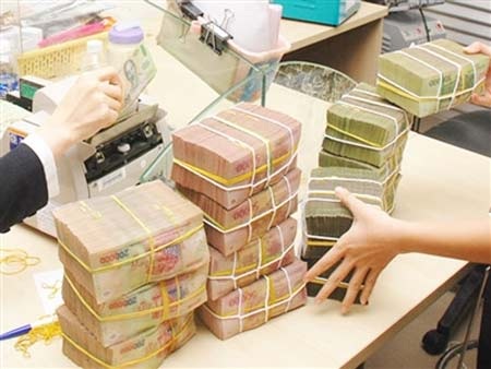 100.000 tỷ nợ xấu sẽ được VAMC dọn dẹp trong năm nay - 1 Năm 2015, tỷ lệ nợ xấu sẽ về mức 3%.