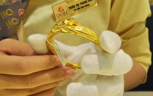 Giá vàng tăng lên mức 35,5 triệu đồng/lượng.